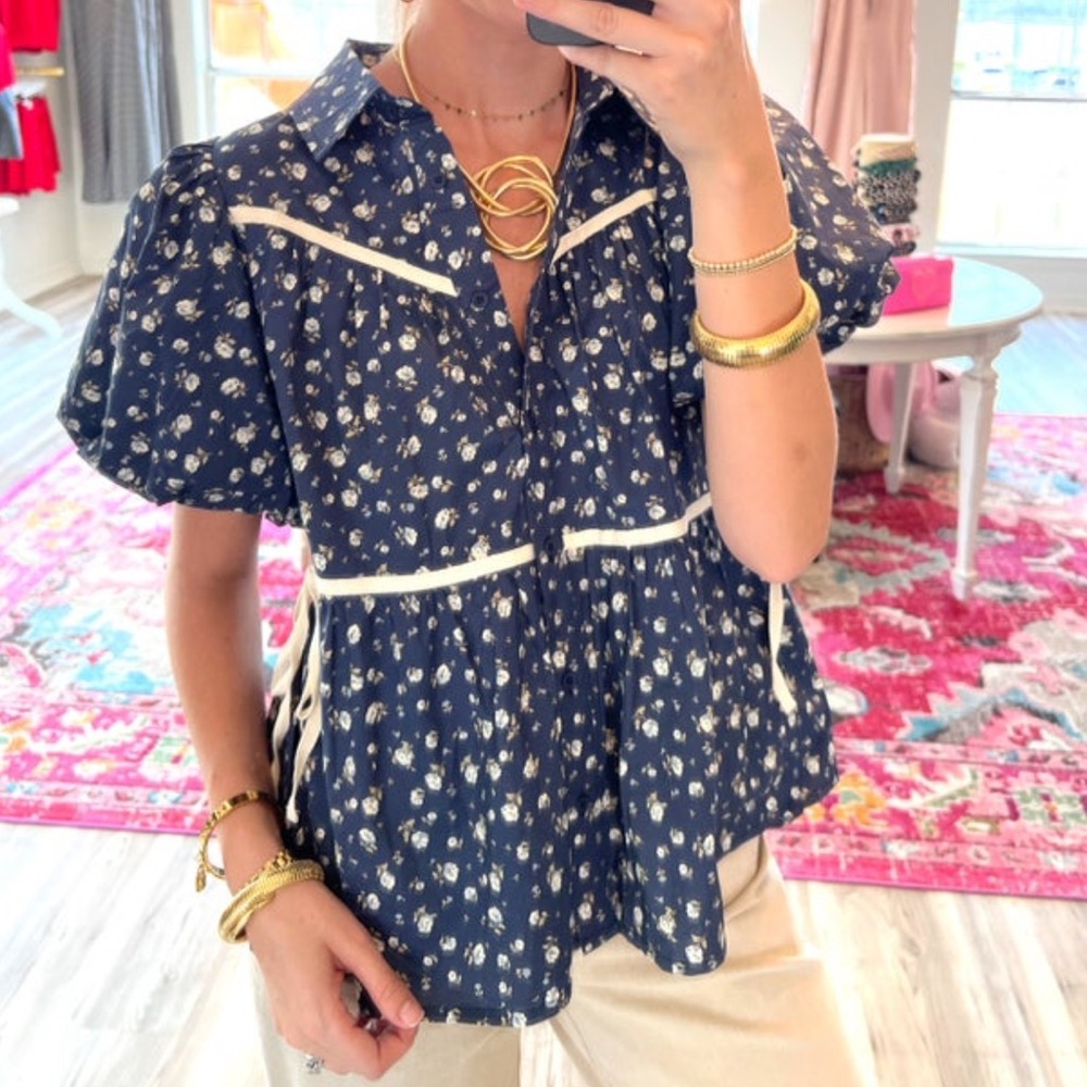 Entro Blue and Cream Floral Blouse